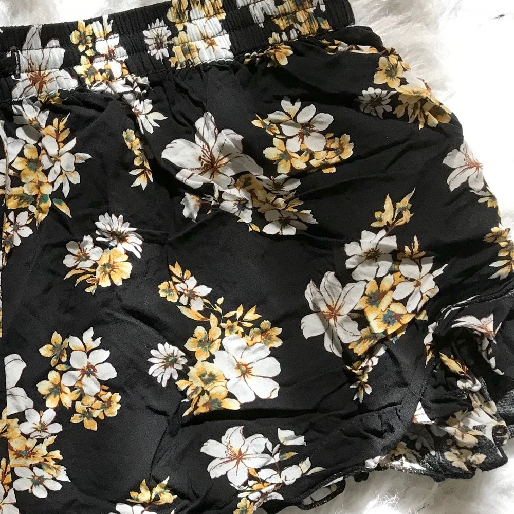 Drawstring Floral Print Shorts